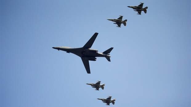 Telegraph: ВВС США устроили «показ силы» для Ким Чен Ына