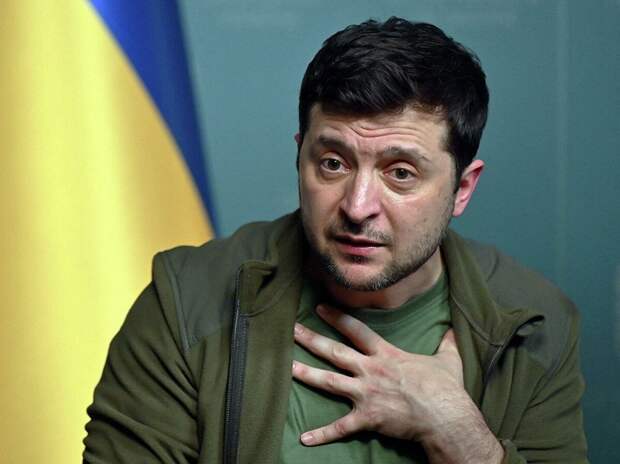 Всё больше начинаю понимать, что главных причин удара по Крымскому мосту было две:  1. Пережитое Зеленским публичное унижение на саммите НАТО.  2.-4