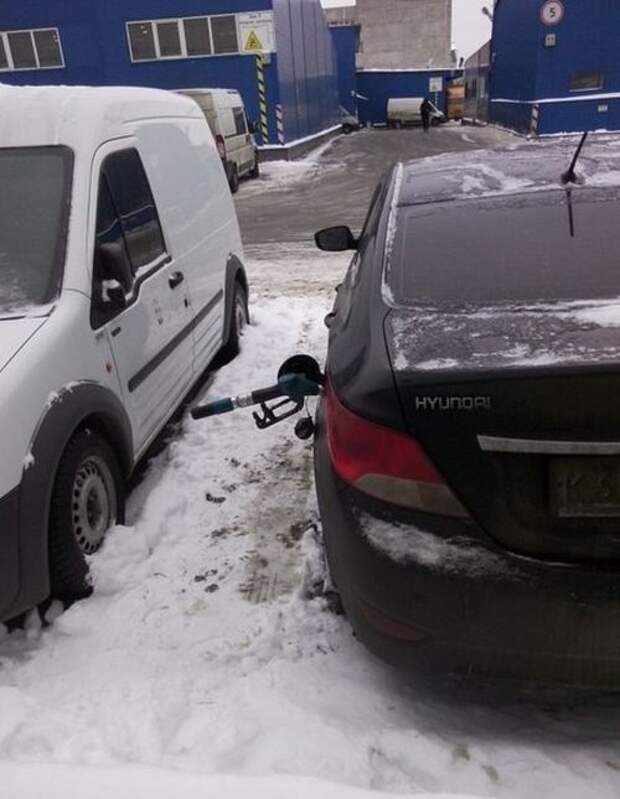 Подборка автоюмора (33 фото)