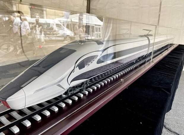 На строительстве ВСМ Москва—Петербург смонтировали два временных моста