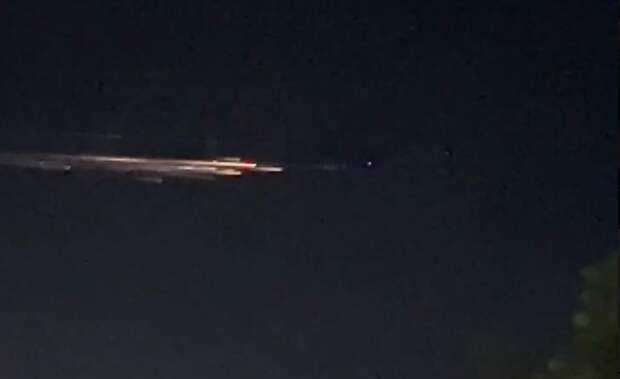 Жители Кубани заметили в небе неопознанный летающий объект