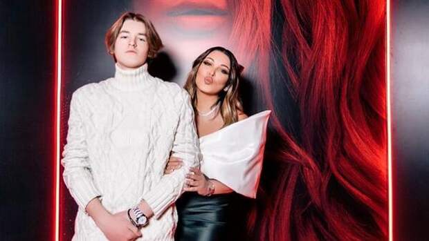 «Привык к определенному уровню»: Дубцова призналась, почему содержит взрослого сына