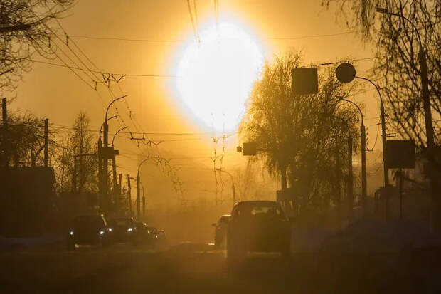Шестидневный геошторм: новосибирцев предупредили о сильной вспышке на Солнце