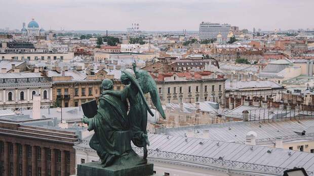 Губернатор Петербурга заявил об усилении мер безопасности в городе