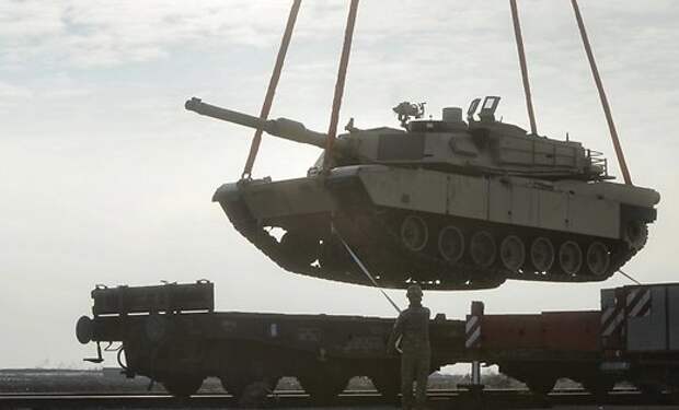 Стал известен состав батальона НАТО в Латвии: будут танки, разведчики, бронемашины