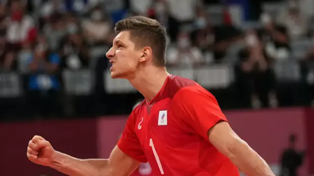 Россия проиграла первый сет Украине в 1/8 финала ЧЕ по волейболу