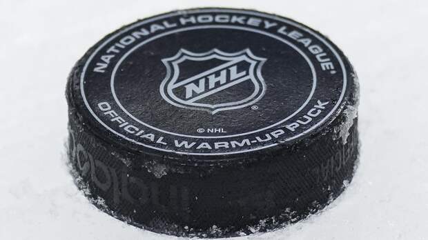 Добеш, Заха и Карлсон признаны лучшими игроками недели в НХЛ