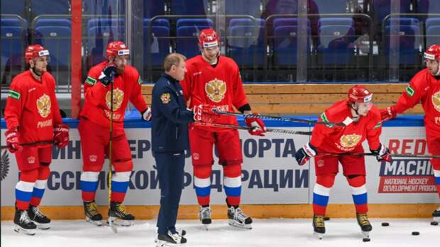 Крикунов: на Олимпиаде в Италии сборная России по хоккею могла бы спокойно играть в финале