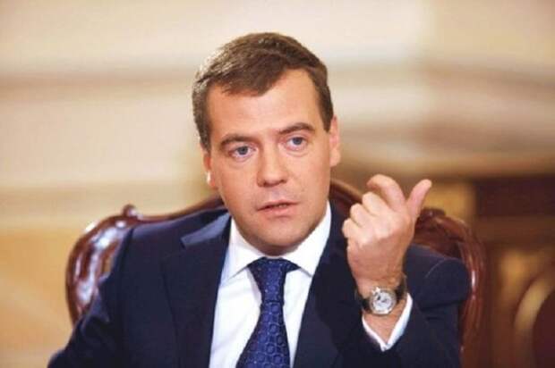 “Борзость”. Медведев назвал своим именем санкции США против “Северного потока-2”