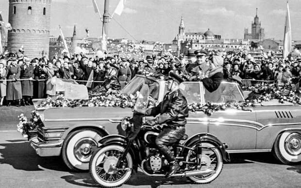 Символ эпохи: автомобиль, которому доверили везти первого космонавта