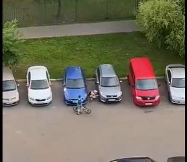 Похитителей колпачков застукали во дворе в Хорошево-Мневниках