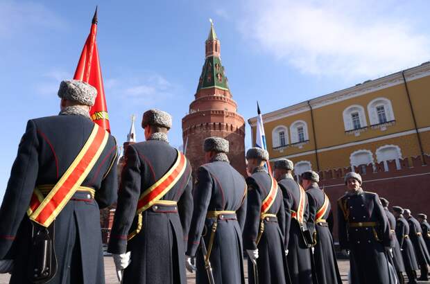 Поздравления с наступающим 23 февраля: в стихах и прозе. Приятные слова ко Дню защитника Отечества