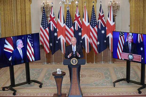 Подводный треугольник США, Австралии и Британии приведет к обострению отношений внутри НАТО