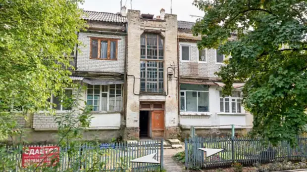 Вековая история: пенсионеры КМВ молят о переселении из опасного дома