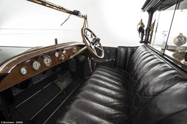 Rolls-Royce выпуска 1926 года - это маленький дворец на колесах