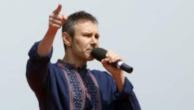 Вакарчук снова оконфузился, забыв предвыборную программу своей партии