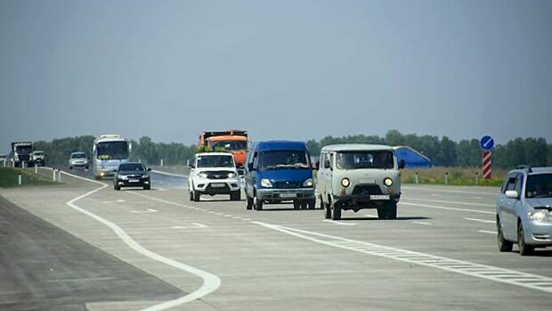 В Госдуме предложили сделать бесплатный проезд по платным трассам для многодетных