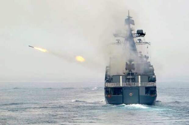 Российский фрегат поразил «Калибром» цель в Японском море (ВИДЕО) | Русская весна