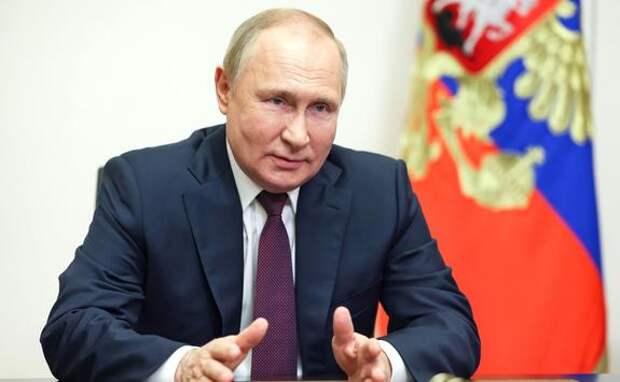 Путин: если Запад станет поставлять Украине ракеты большей дальности, РФ будет бить по тем объектам, которые пока не трогает