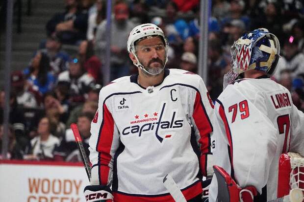 «Вашингтон» Овечкина в матче с «Каролиной» отыгрался с 0:3 и победил