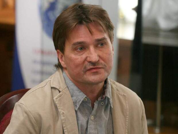 Стало известно, когда в Москве пройдет прощание с Юрием Бутусовым