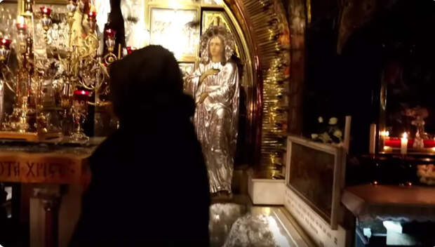 Нет оправдания: Посол США осудил запрет патриарху входить в храм Гроба Господня