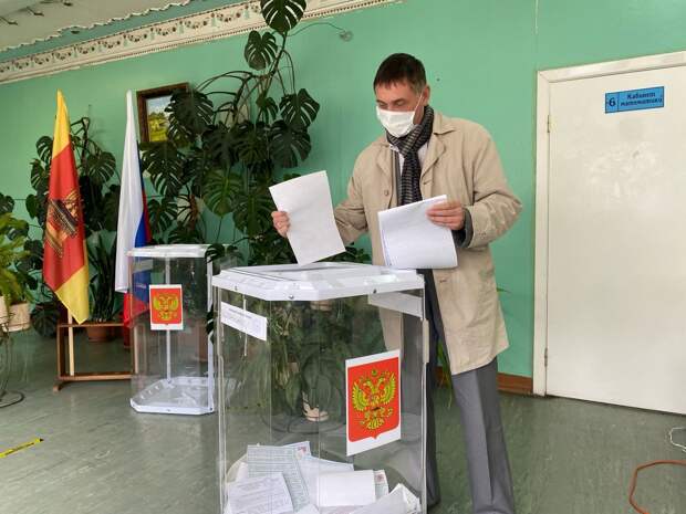 Голосуем за будущее: Действующие депутаты Законодательного собрания Тверской области проголосовали на выборах