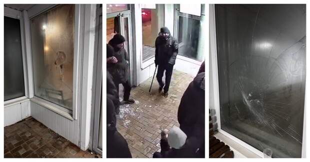 Пьяная компания повредила павильон тёплой остановки