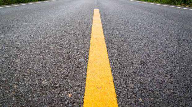 Трассу М-8 в Ярославле перекрыли из-за последствий атаки беспилотников