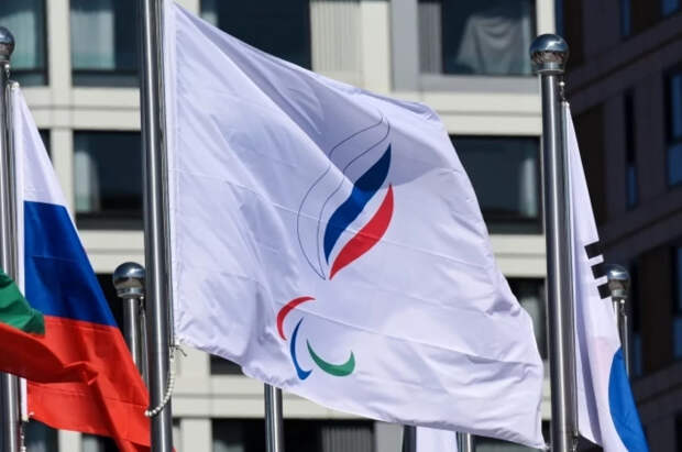 В номере российских паралимпийцев в Италии задымилась проводка