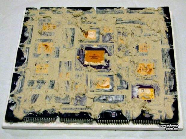 Не выбрасывайте старые процессоры и платки! (14 фото)