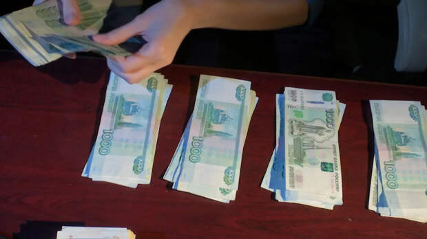 Депутат Гартунг раскритиковал повышение взносов на капремонт и потребовал от государства вернуть долги населению