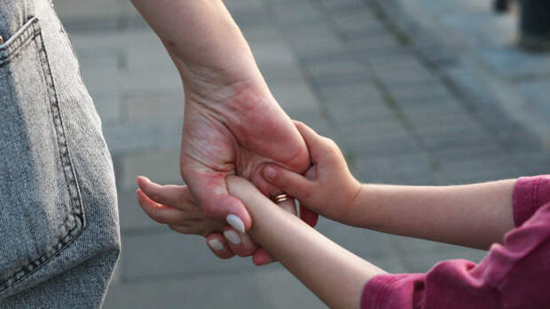 Их главные заложники — дети: как живет община секты «Царская империя»