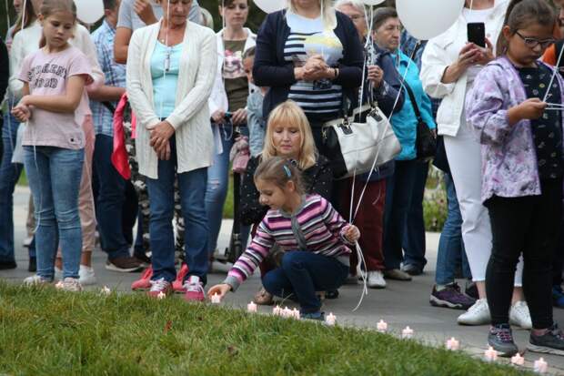 В СВАО почтили память жертв терактов/фото Роман Балаев