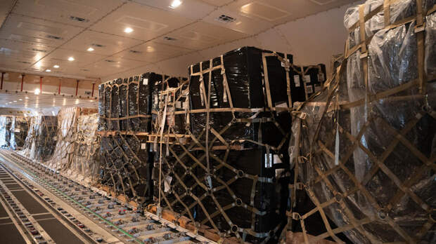 FT: поставки оружия Киеву задерживают из-за событий на Ближнем Востоке