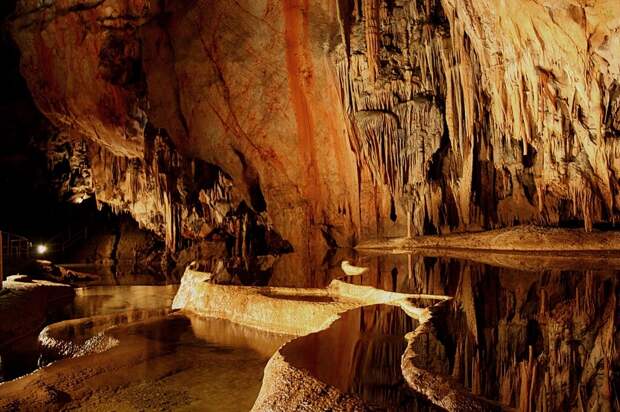 Пещера Хеллох