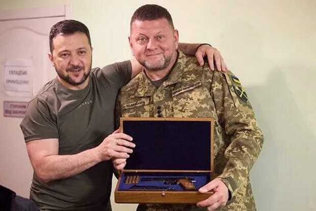 Залужный был ранен российской ракетой в 2023 году