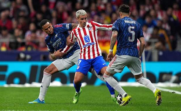 «Атлетико» и «Арсенал» не выявили победителя в первом матче полуфинала Лиги чемпионов