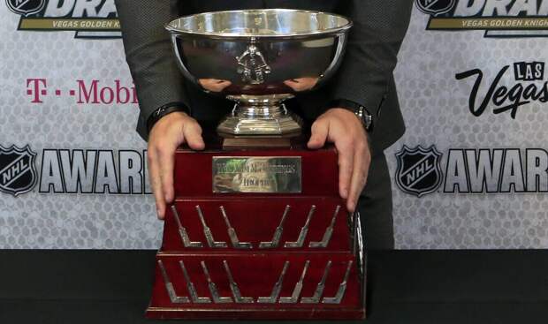 Бобровскому не хватило одной шайбы до приза самому надежному вратарю регулярного чемпионата НХЛ
