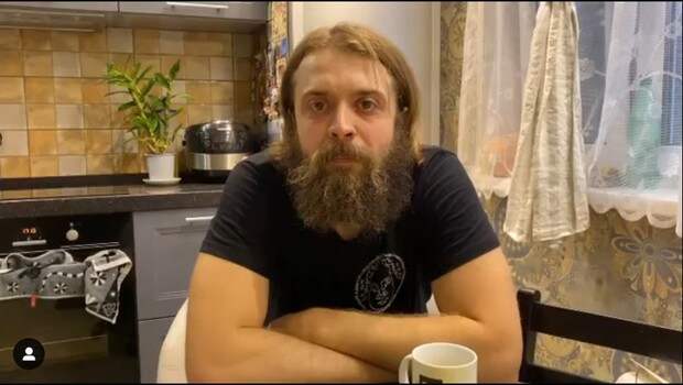 Лобанов из «Интернов» зарос до неузнаваемости