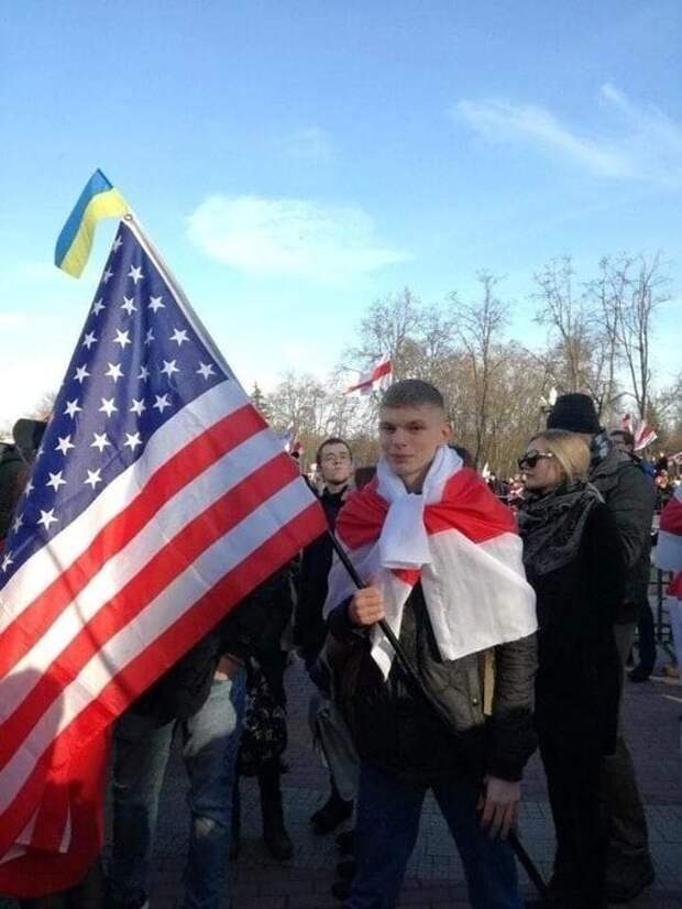 Вот она истинная суть халявщика-майдауна. Раб по доброй воле...