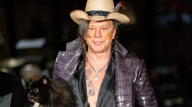 Микки Рурк пока не готов вернуться к работе, несмотря на выселение из дома и долги