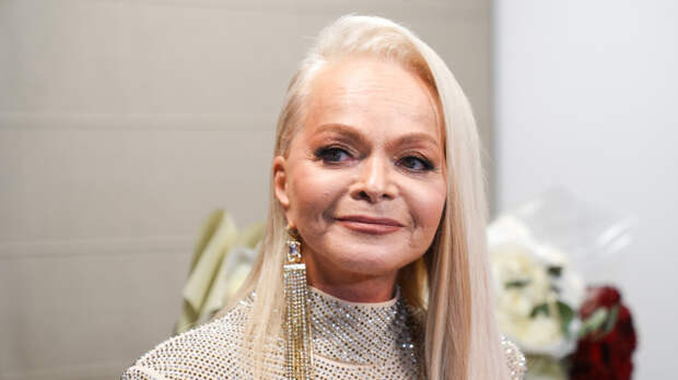 «Я всех простила»: что стало с Ларисой Долиной после скандала с квартирой