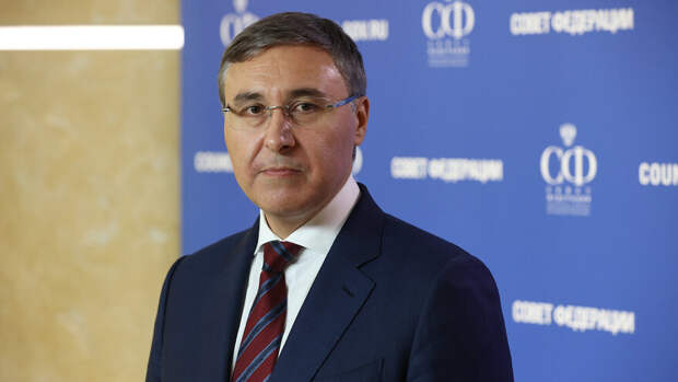 Министр Фальков предложил давать общежития только малоимущим студентам