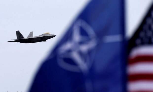 СМИ узнали, что в НАТО отказались от переговоров по ПРО с Украиной