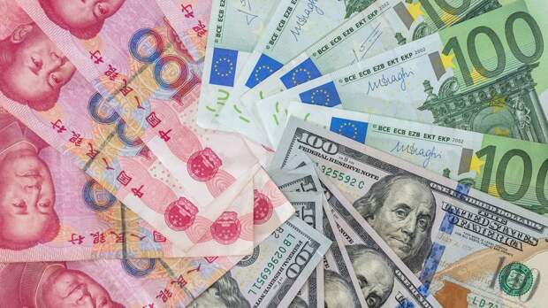«Играет на руку рублю»: как продление обязательной продажи экспортной выручки бизнесом может отразиться на курсах валют