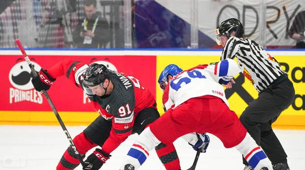 Сборная Канады впервые за 6 лет не вышла в финал чемпионата мира по хоккею с шайбой