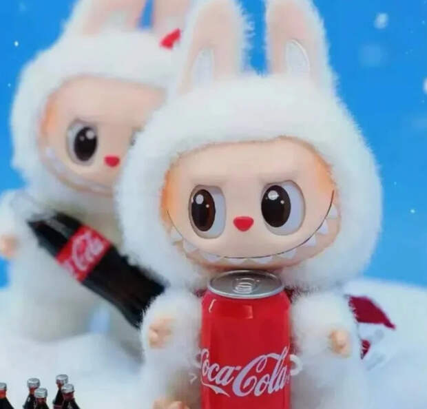 Режиссер «Паддингтона» Пол Кинг снимет фильм про игрушечного монстра Лабубу