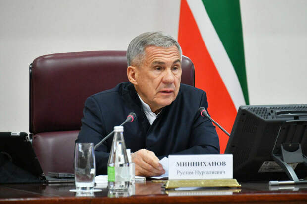 Минниханов призвал усилить профилактику неконтролируемых палов сухостоя и мусора