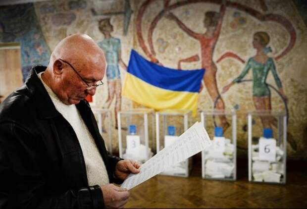 ДМИТРИЙ МОЛЧАНОВ: Запад уже похоронил Украину - Киев подписал стране смертный приговор